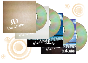 紙ジャケットにCDを収納